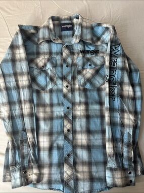 Wrangler Boys XL Button Snap Shirt With Sleeve Wrangler Stitching